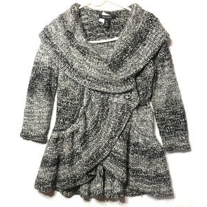 White House / black market wool cardigan Size XS